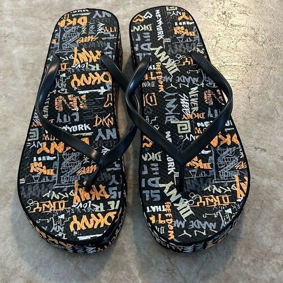 Jordan Grafitti Platform Flip Flops Size 9 - Picture 2 of 10